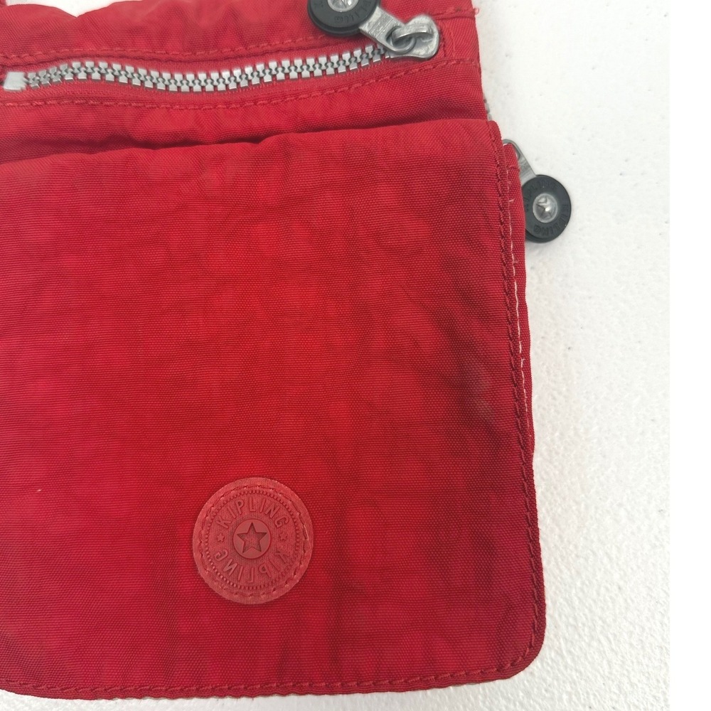 Kipling Red Crinkle Nylon Small Crossbody Bag Travel Utility Pouch Adjustable - Picture 3 of 9